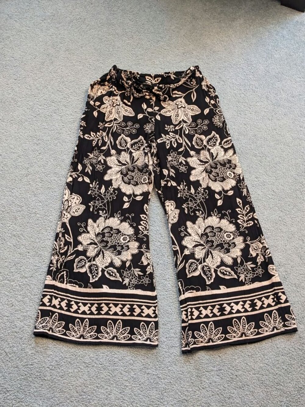 Angie Wide Leg Floral Pants